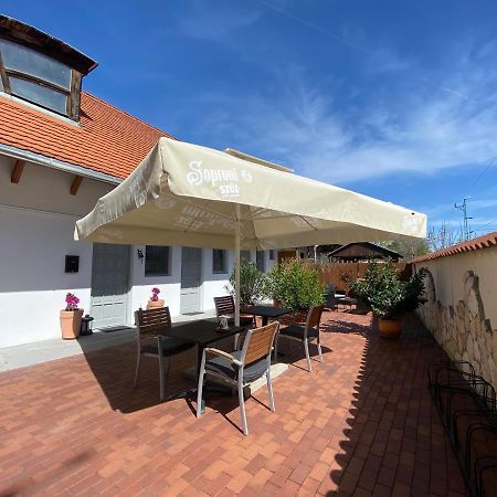 Szkita Panzio Bed and Breakfast Balatonmáriafürdő Εξωτερικό φωτογραφία
